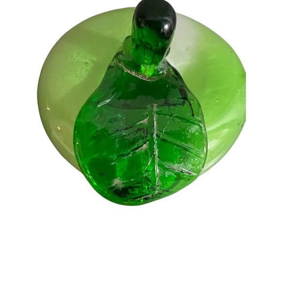 Murano Style Vintage Light Green Apple Glass Art - Picture 6 of 16